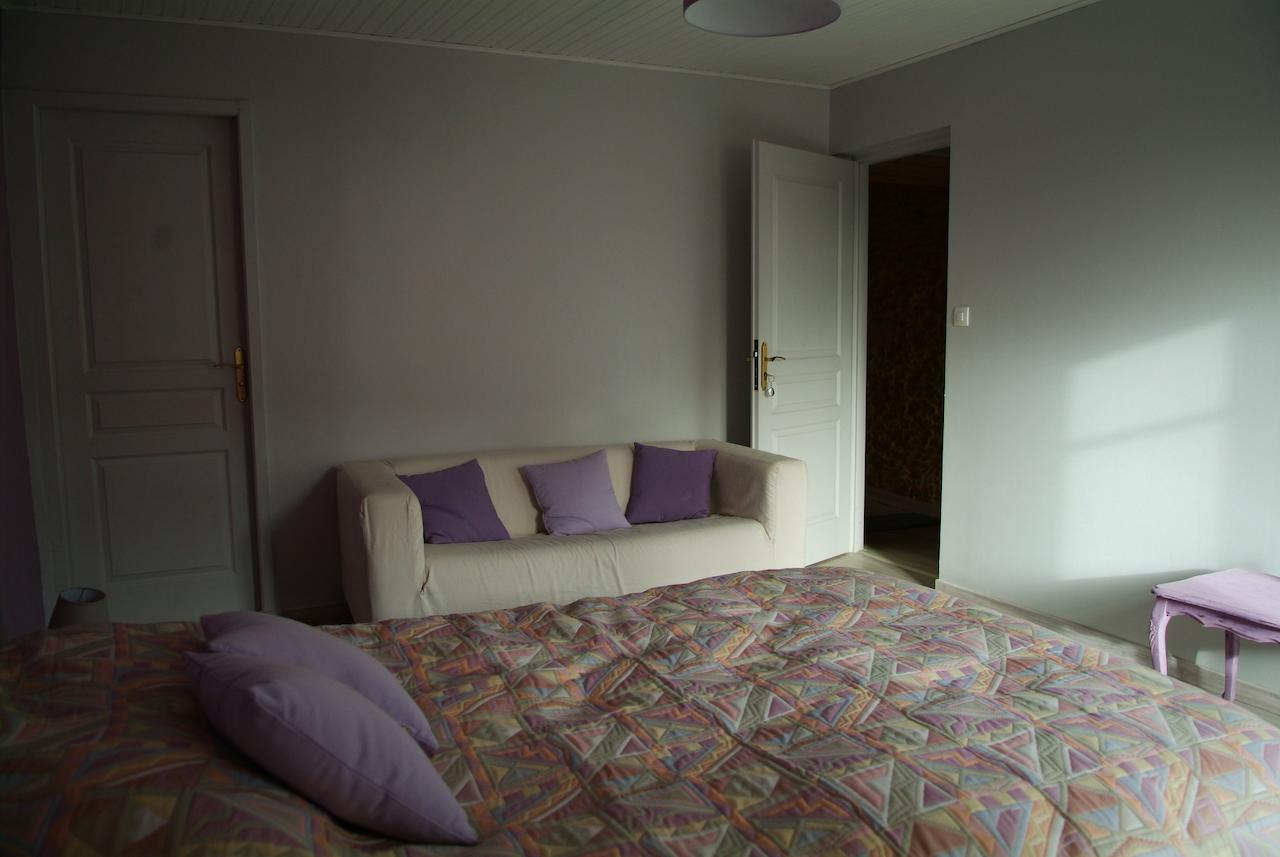 Bed and Breakfast Domaine Des Aloets Moire Pokoj fotografie